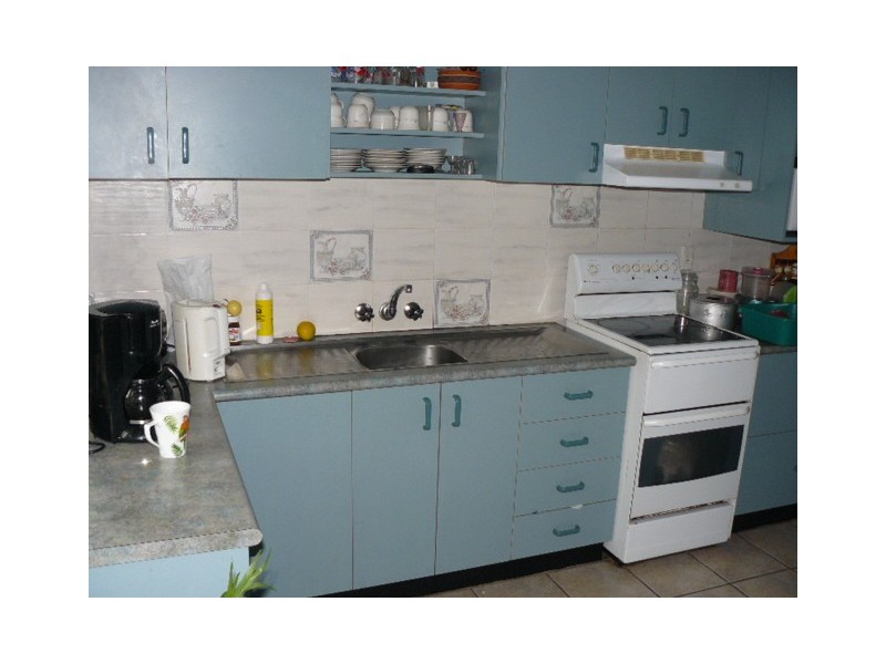 5 Crown Street, Silkstone QLD 4304