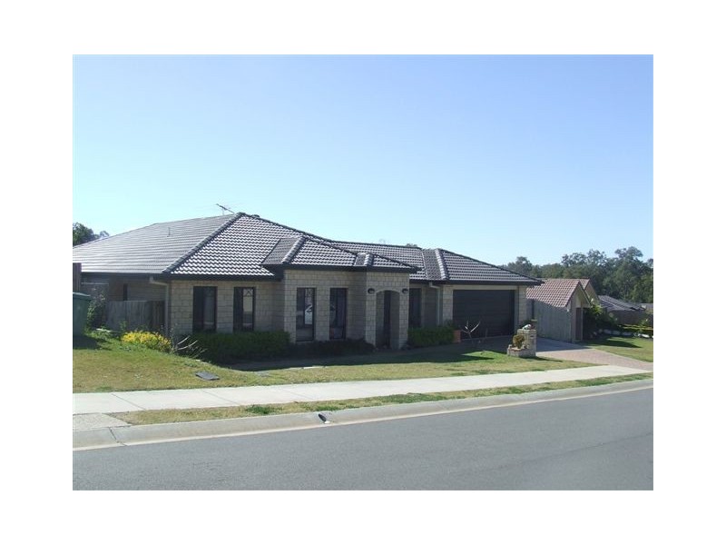 13 Ivanhoe Place, Brassall QLD 4305