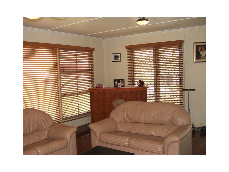 37 Palma Rosa Drive, Wulkuraka QLD 4305