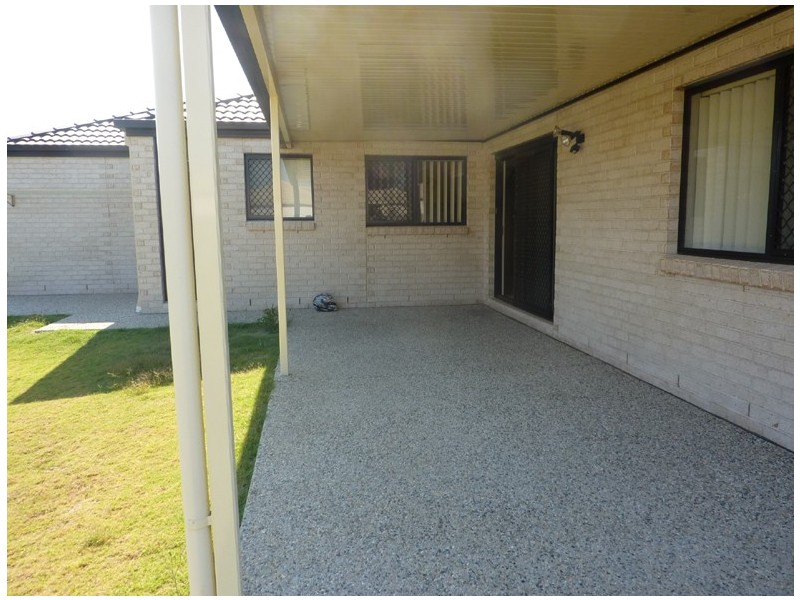 21 Doorey Street, One Mile QLD 4305