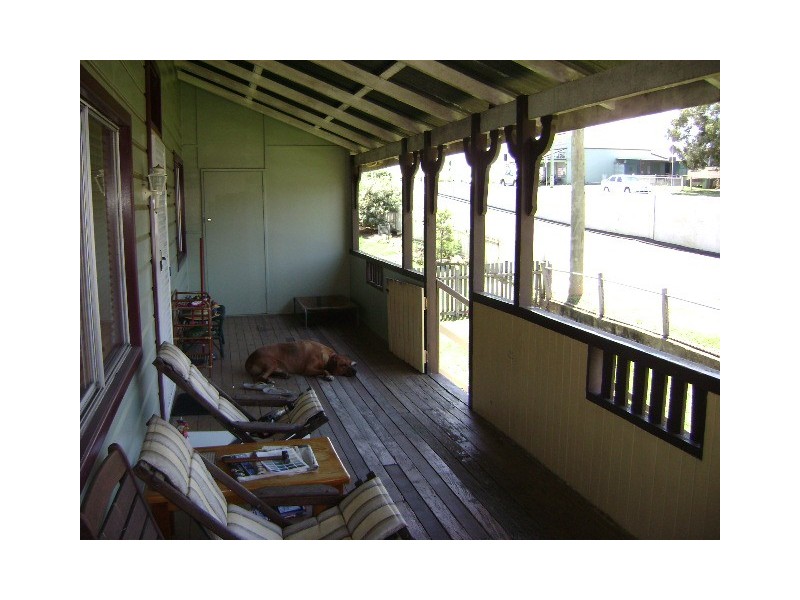 102 Downs Street, North Ipswich QLD 4305