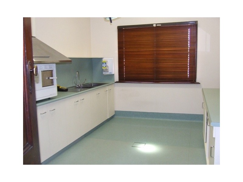 2 Court Street, Ipswich QLD 4305