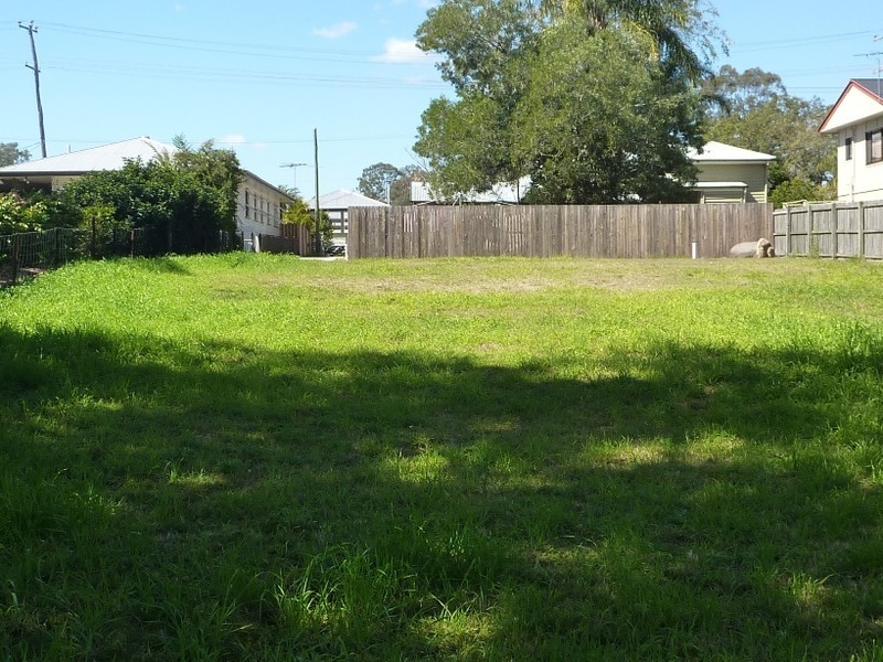 4B Holt Street, Brassall QLD 4305