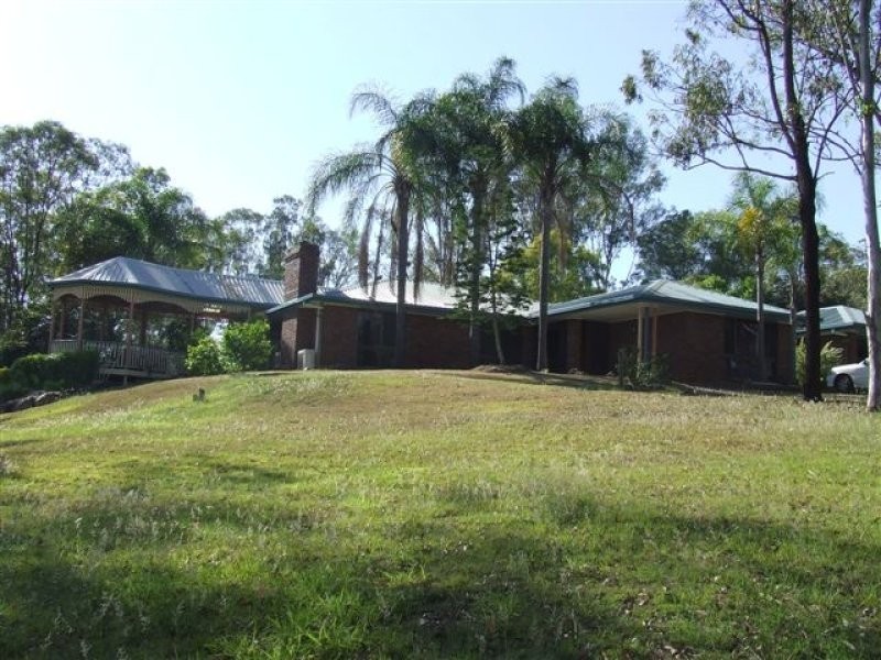 21 Skyline Road, Kholo QLD 4306
