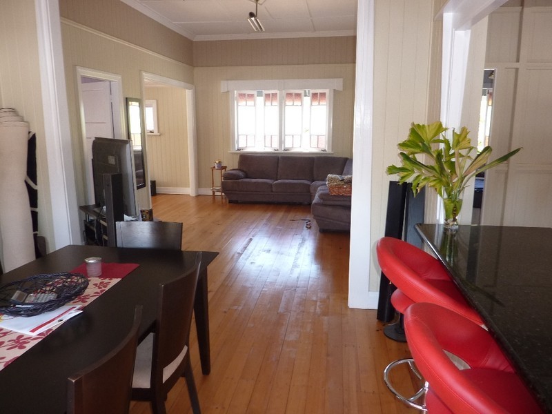 17 Ferguson Street, North Ipswich QLD 4305