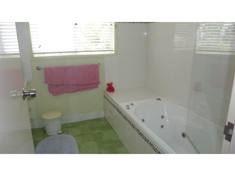 127 Haig Street, Brassall QLD 4305