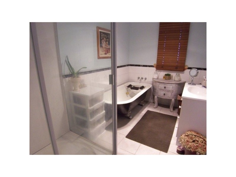 46 Smith Street, North Ipswich QLD 4305