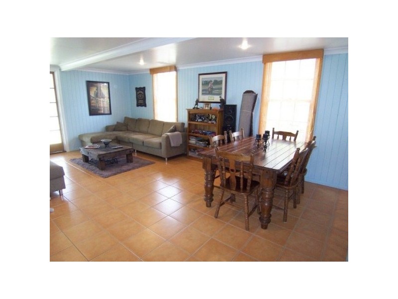 46 Smith Street, North Ipswich QLD 4305