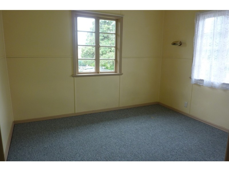 178 Glebe Road, Booval QLD 4304