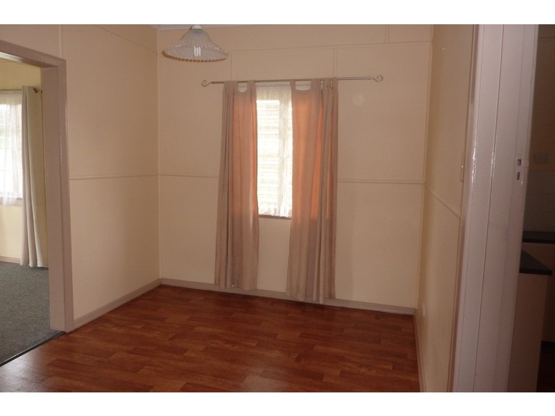 178 Glebe Road, Booval QLD 4304
