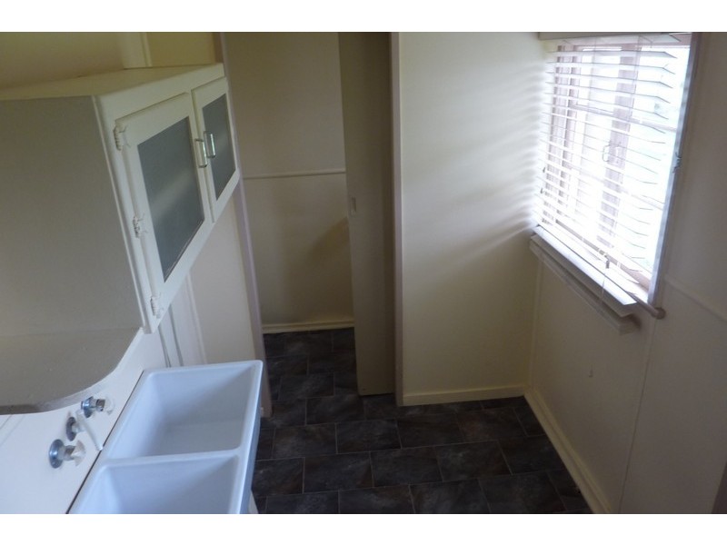 178 Glebe Road, Booval QLD 4304