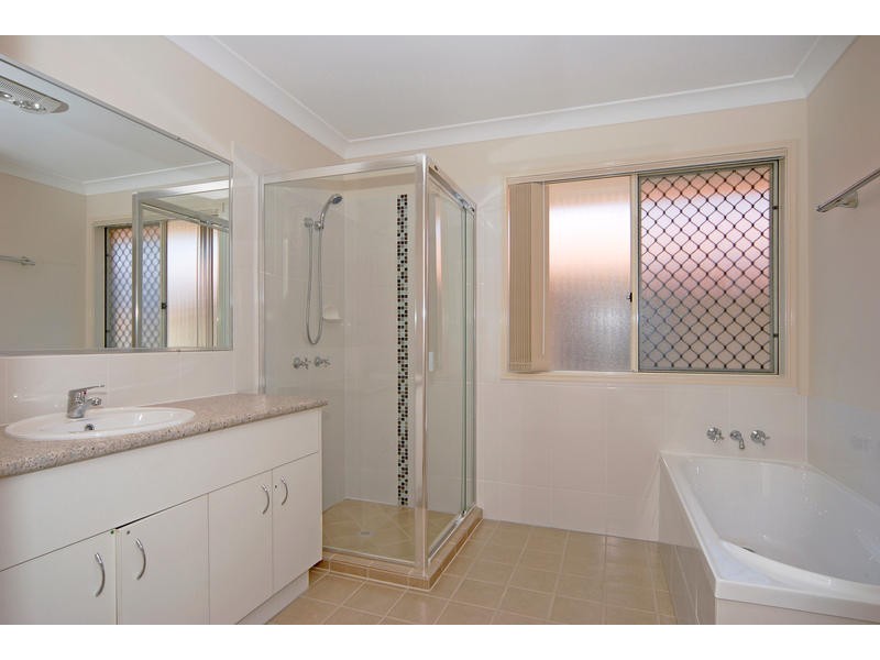 12/21B Hunter Street, Brassall QLD 4305