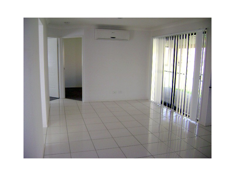 105 Windle Rd, Brassall QLD 4305