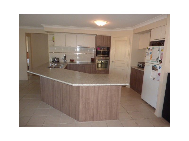 17 Old Fernvale Rd, Fernvale QLD 4306