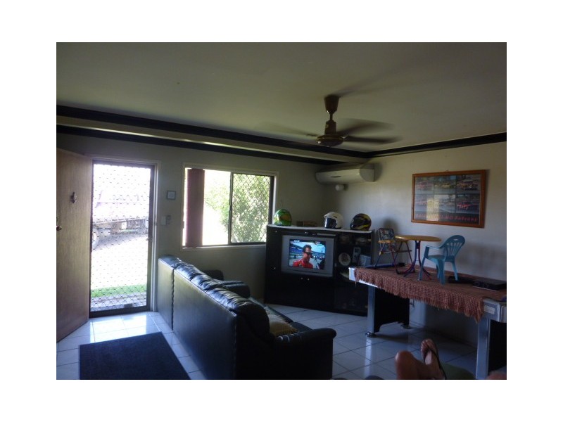 27 Owens St, Marburg QLD 4346