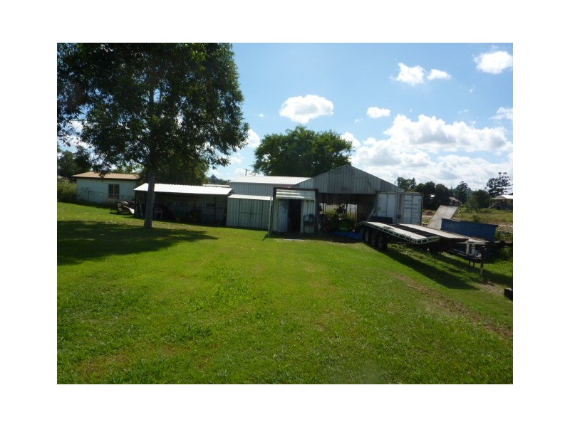 27 Owens St, Marburg QLD 4346