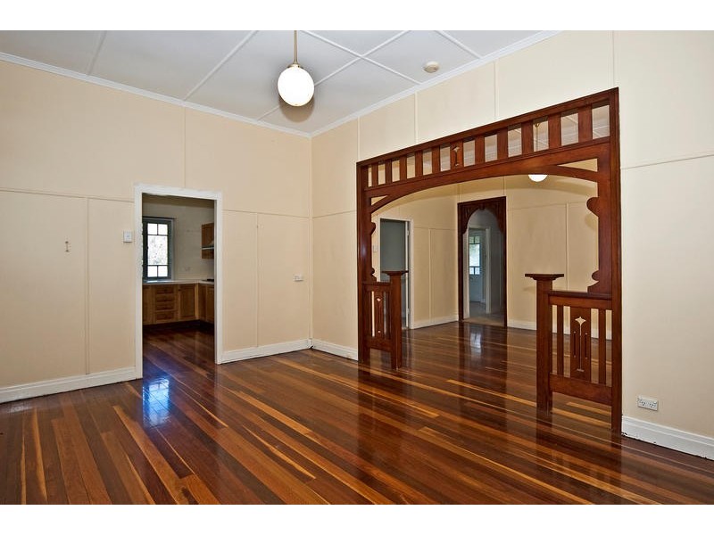 1a  Short Street, Ipswich QLD 4305