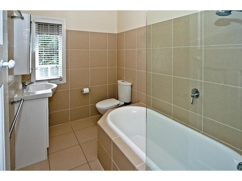 1a  Short Street, Ipswich QLD 4305