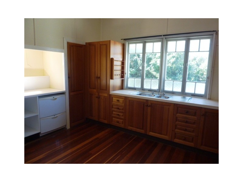 1a  Short Street, Ipswich QLD 4305