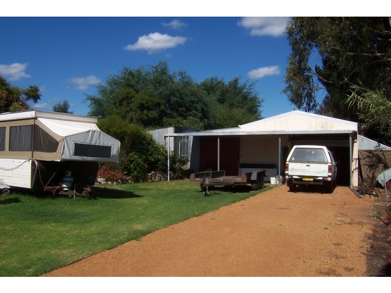 4 Devon Street, Manjimup WA 6258