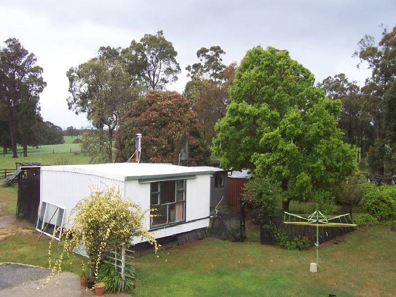 Boorara Brook WA 6262