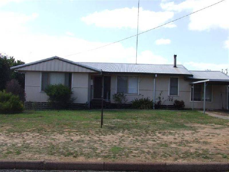 61 Leman Street, Manjimup WA 6258