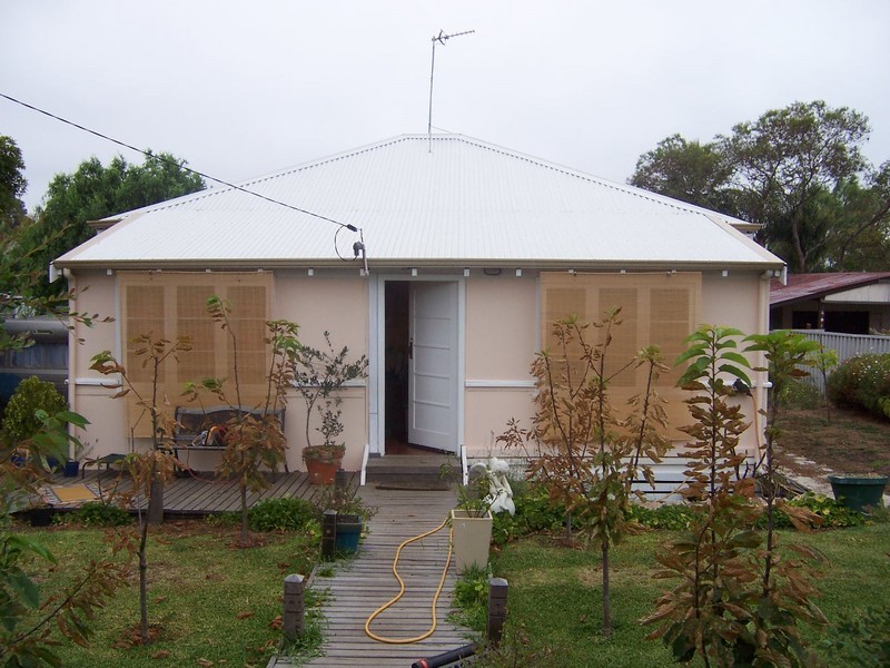 30 Clarke Street, Manjimup WA 6258