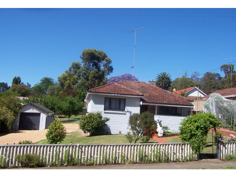 27 YOUNG STREET, Manjimup WA 6258