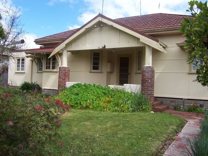 13 EDWARDS STREET, Manjimup WA 6258