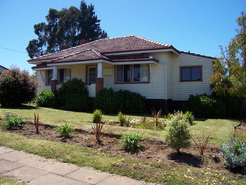 22 Somerville Street, Manjimup WA 6258
