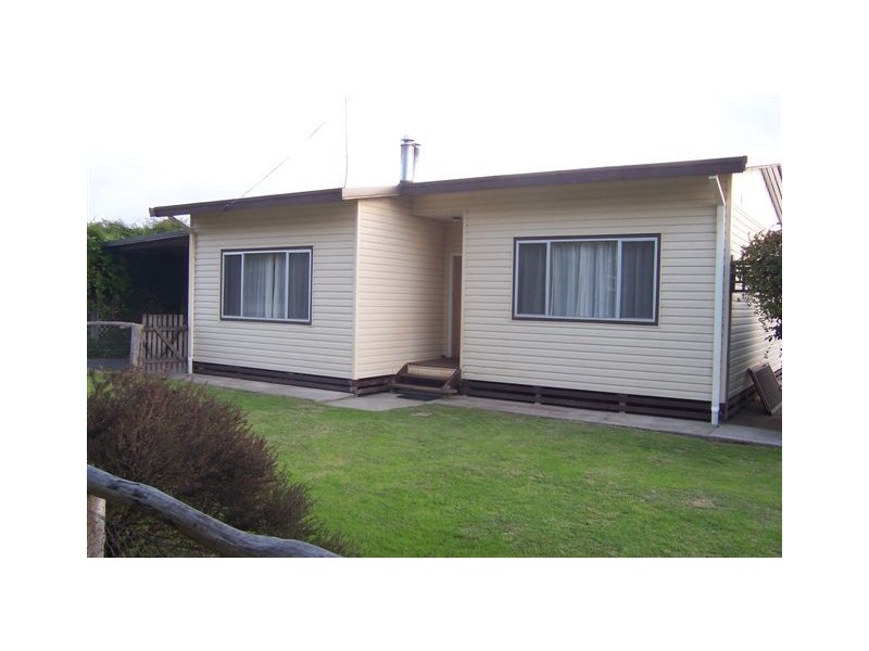 9  Widdeson Street, Pemberton WA 6260