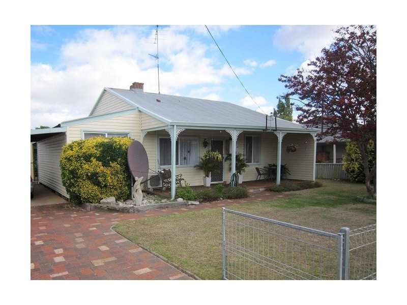 17 Arnott Street, Manjimup WA 6258