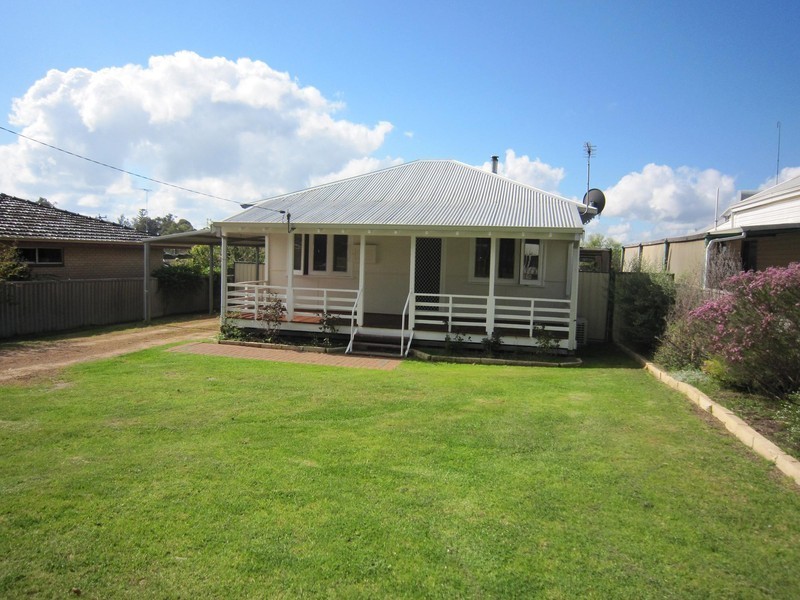 40 Brain Street, Manjimup WA 6258