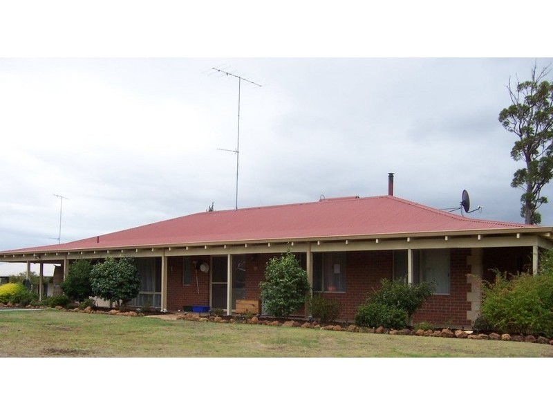19 Caniroglen, Manjimup WA 6258