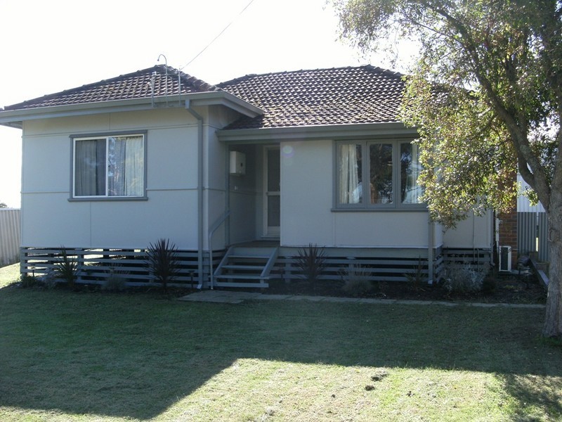 78 Lock St, Manjimup WA 6258