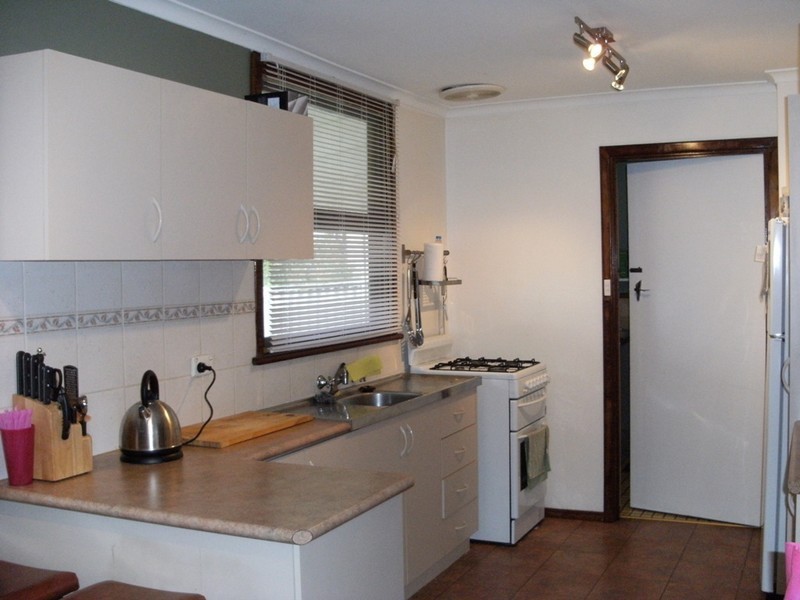 16 Needs, Manjimup WA 6258