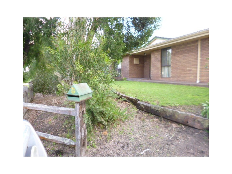 8 Wattle Cresent, Manjimup WA 6258