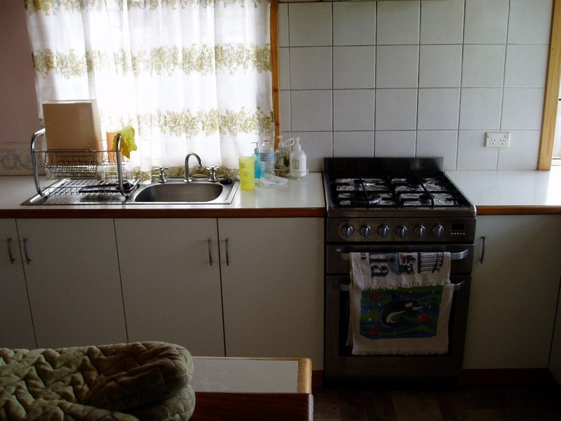 18 Moyes, Manjimup WA 6258