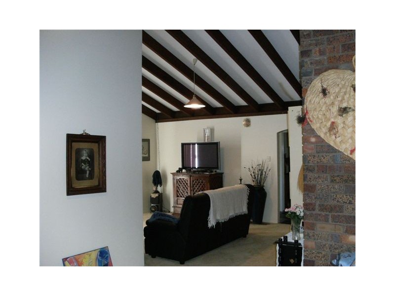 27 Wattle Crescent, Manjimup WA 6258