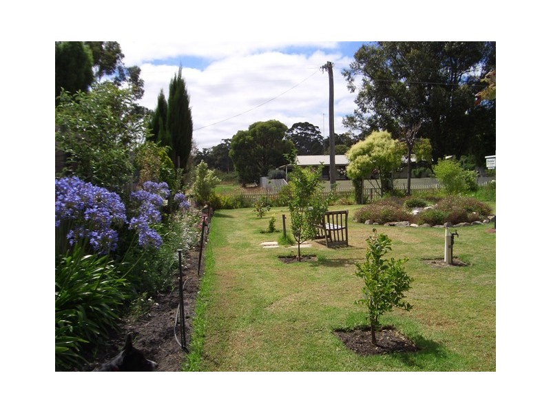 11 and 13  Somerville Street, Manjimup WA 6258