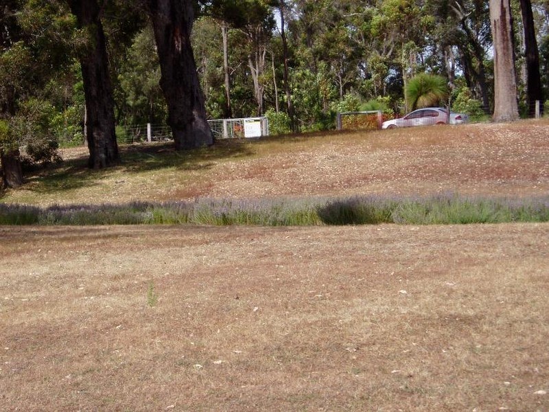 12 Junction Rd, Manjimup WA 6258