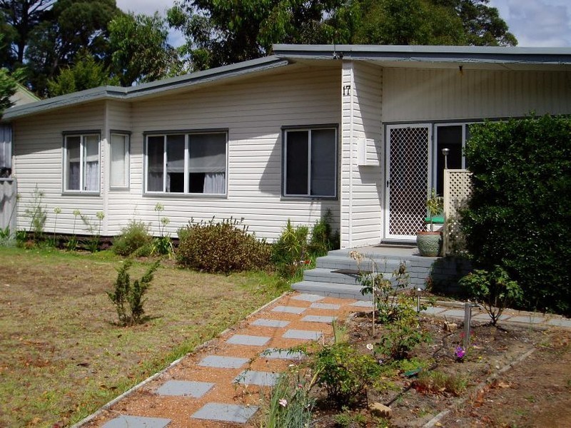 17 LIMMER STREET, Manjimup WA 6258
