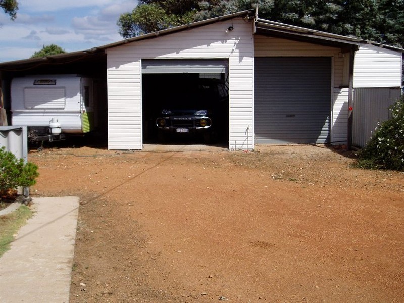 17 LIMMER STREET, Manjimup WA 6258