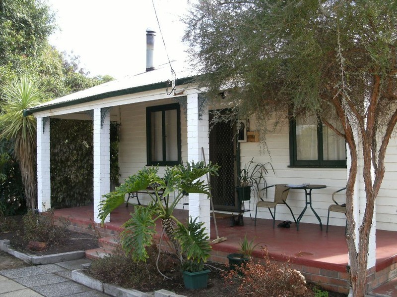 10 Caldwell St, Manjimup WA 6258