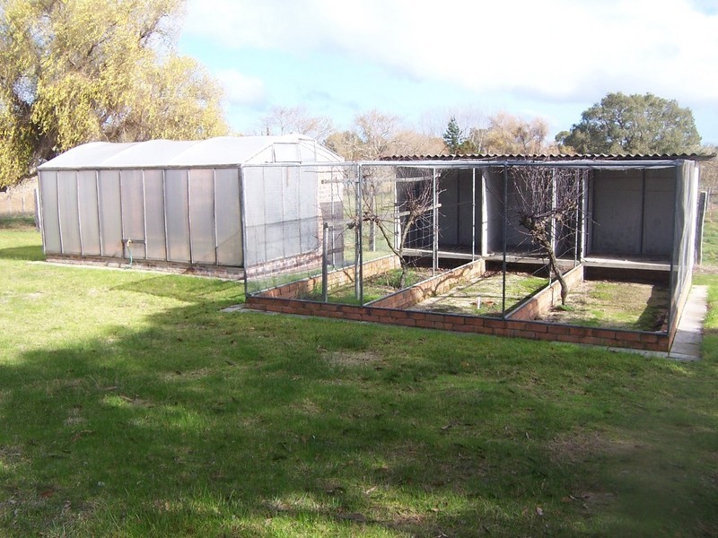 90 CHOPPING STREET, Manjimup WA 6258