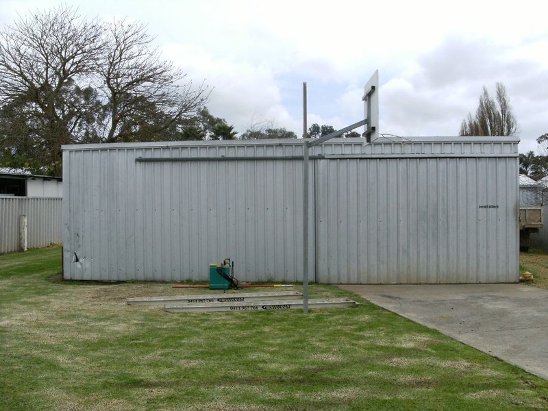 39 Clarke St, Manjimup WA 6258