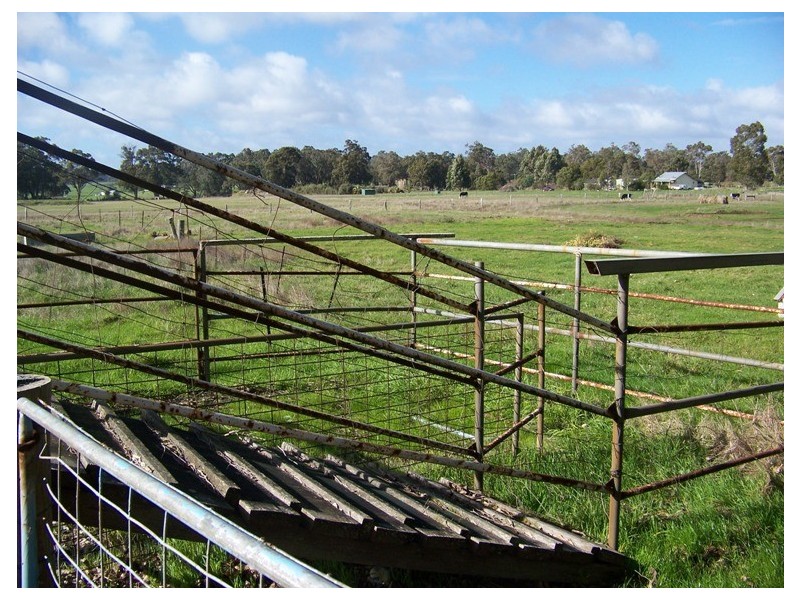 lot 6 South West Highway, Manjimup WA 6258