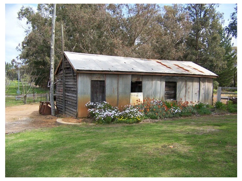 lot 6 South West Highway, Manjimup WA 6258