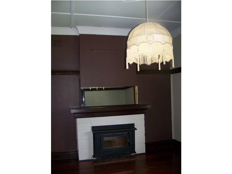 62  Moore Street, Manjimup WA 6258