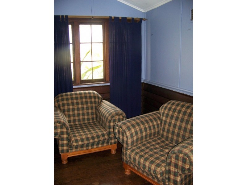 62  Moore Street, Manjimup WA 6258